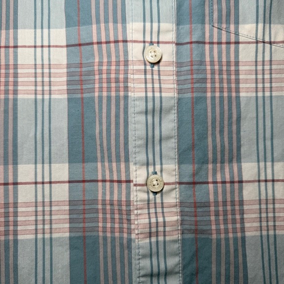 Patagonia Men's Small Organic Cotton Plaid Short Sleeve Button Down Shirt - Picture 7 of 10